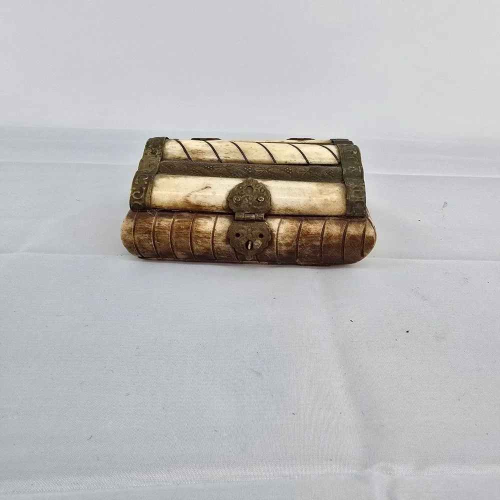 Vintage Camel Bone Trinket Box India Brass Inlay Velvet Lined Jewelry Chest